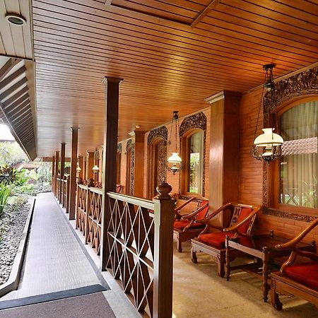 Zen Rooms Jogja Cendrawasih Pakualaman Exterior foto